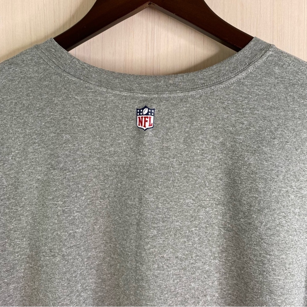 Nike Women’s NFL Tampa Bay Buccaneers Short Sleeve Tee Gray Size XXL - Picture 5 of 8